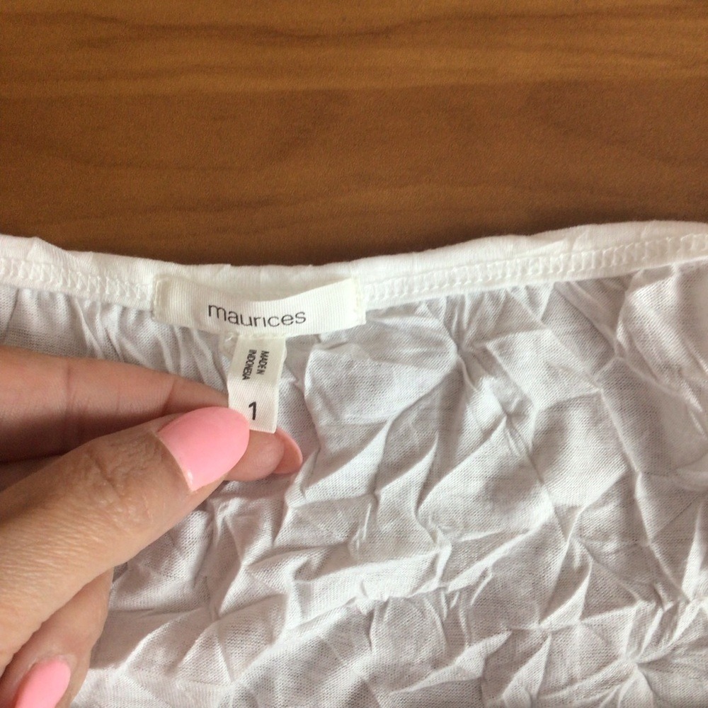 SALE Women's Maurices White Lace Fitted Camisole Size 1 - Picture 3 of 6